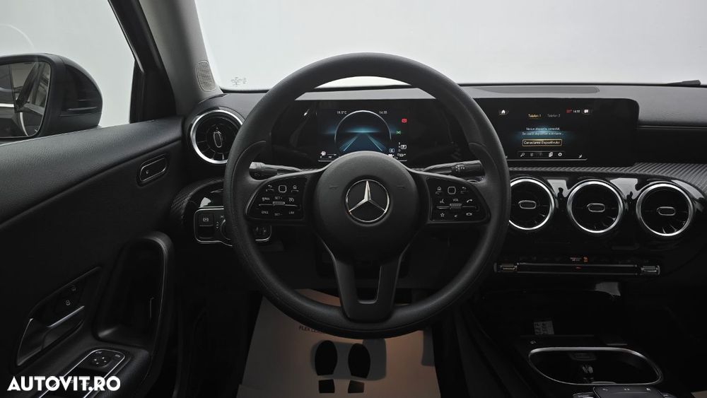 Mercedes-Benz A - 15