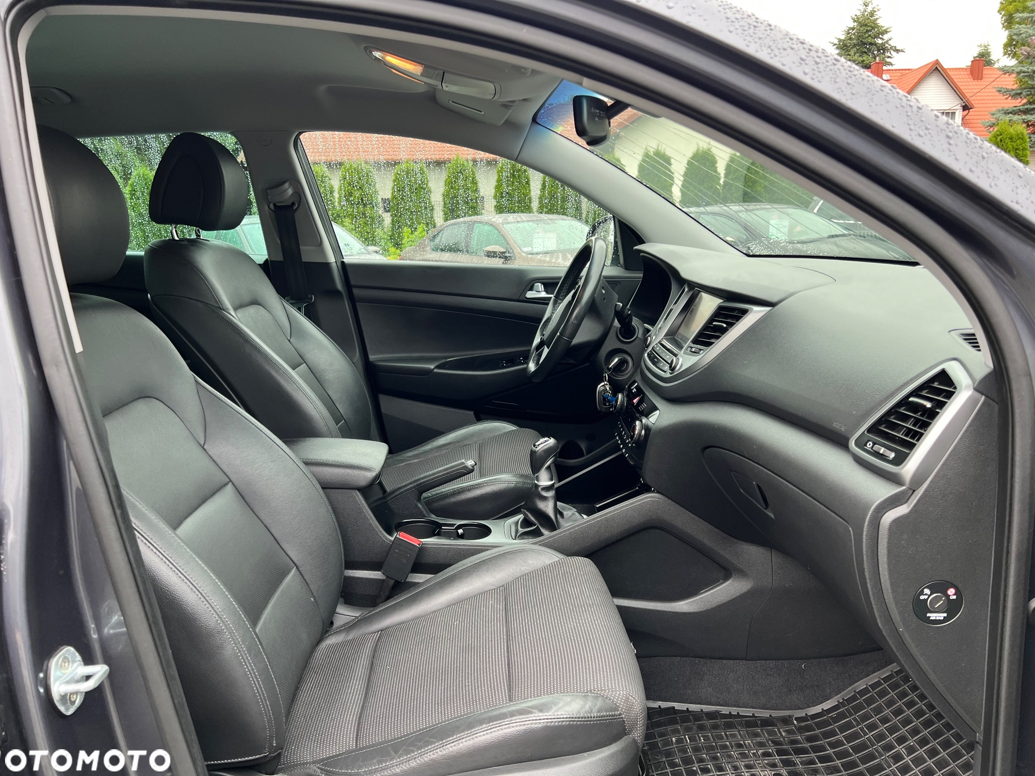 Hyundai Tucson 1.6 GDI BlueDrive Style 2WD - 11