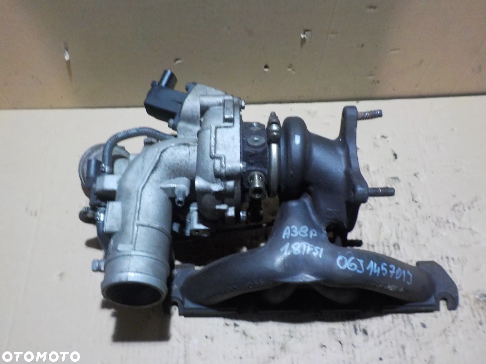 VW AUDI SKODA 1,8 TFSI TURBOSPRĘŻARKA 06J145701J - 1