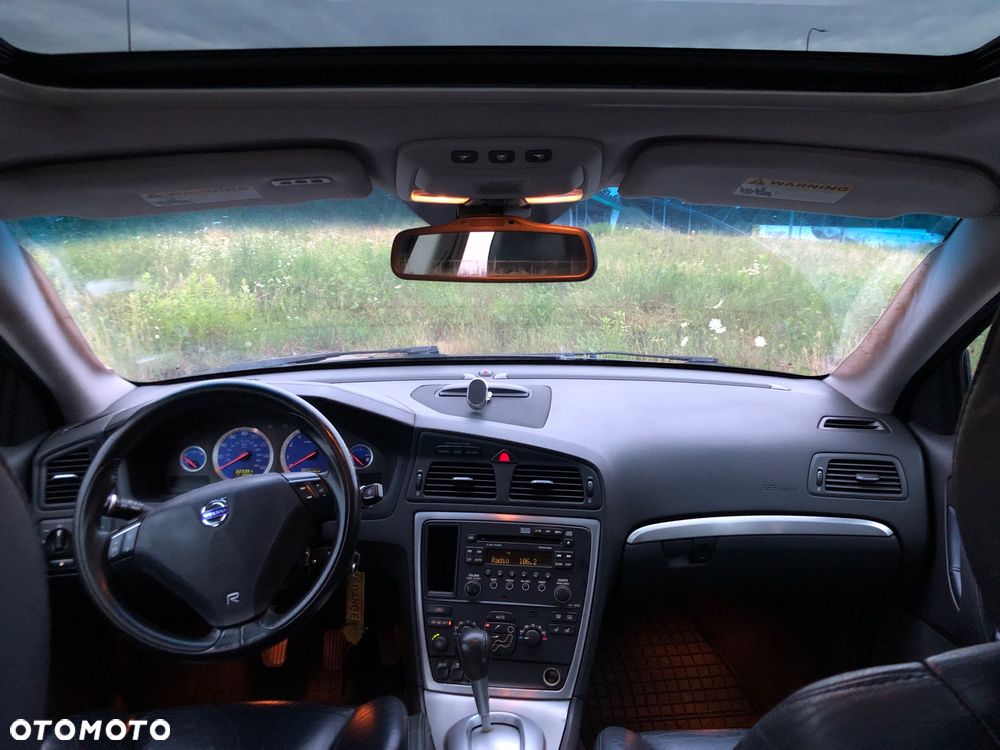 Volvo S60 2.5 R - 33