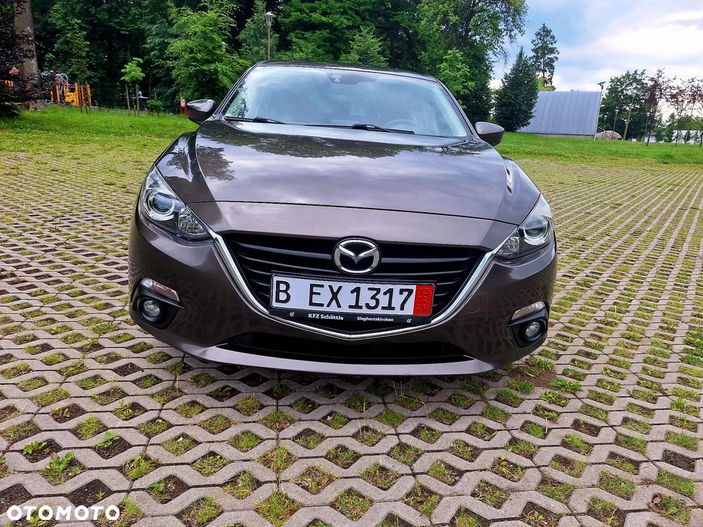 Mazda 3 - 8