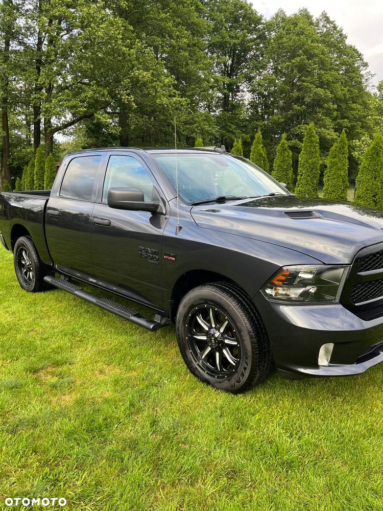 Dodge RAM 5.7 4x4 - 11