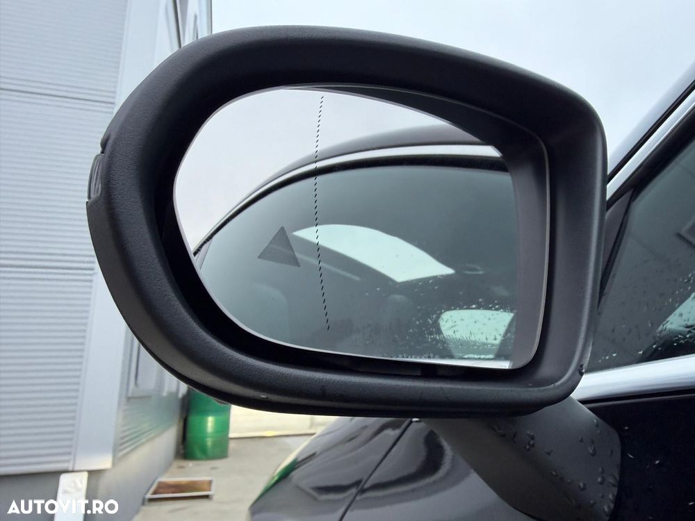 Mercedes-Benz CLA 200 MHEV Coupe - 35