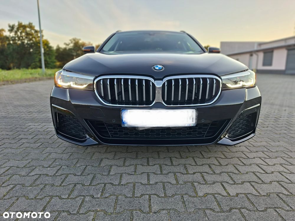 BMW Seria 5 520d Touring - 1