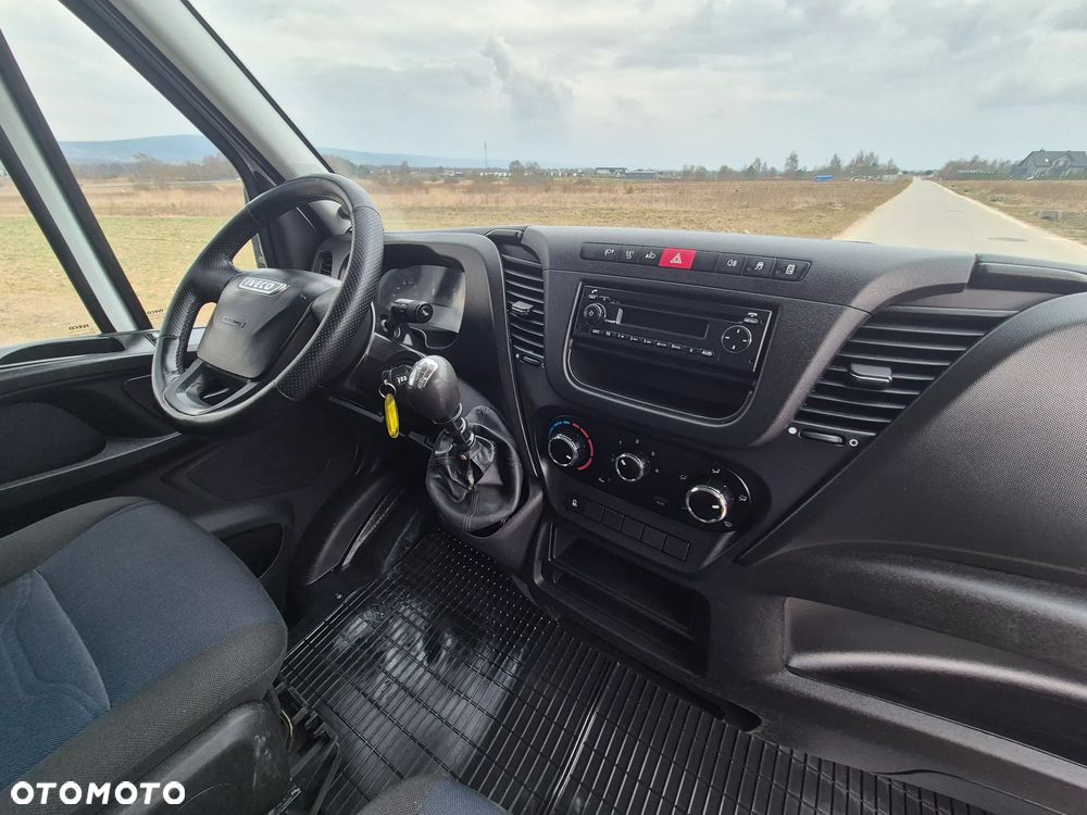 Iveco DAILY 35C15 CHŁODNIA CARRIER VIENTO 200 WINDA DHOLLANDIA BOCZNE DRZWI SALON PL 2017R - 35