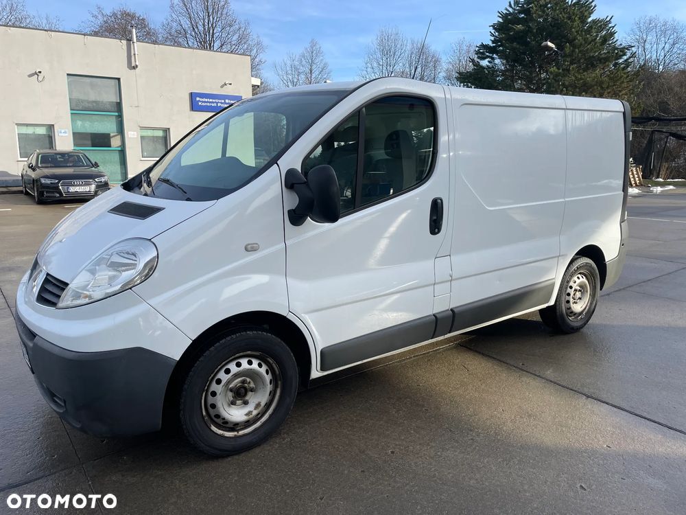 Renault Trafic - 14