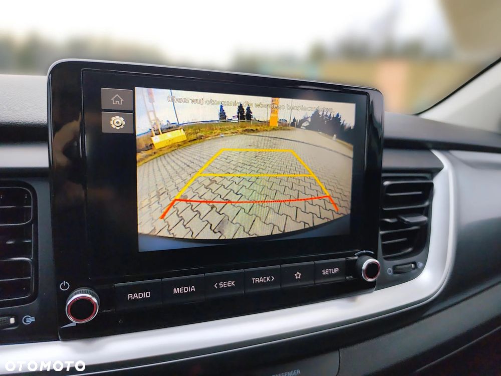 Kia Stonic 1.2 M - 24