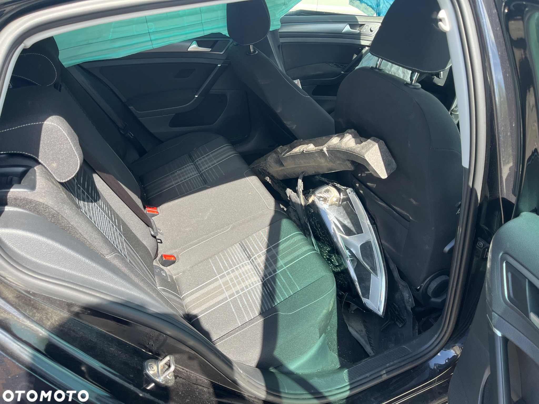 Volkswagen Golf Variant 1.6 TDI BlueMotion Technology Lounge - 13