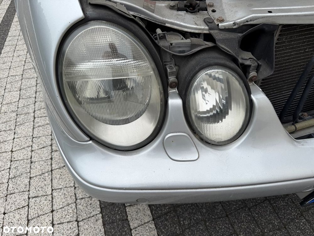 Mercedes-Benz CLK 320 - 16