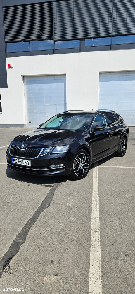 Skoda Octavia 1.6 TDI DSG Style - 1