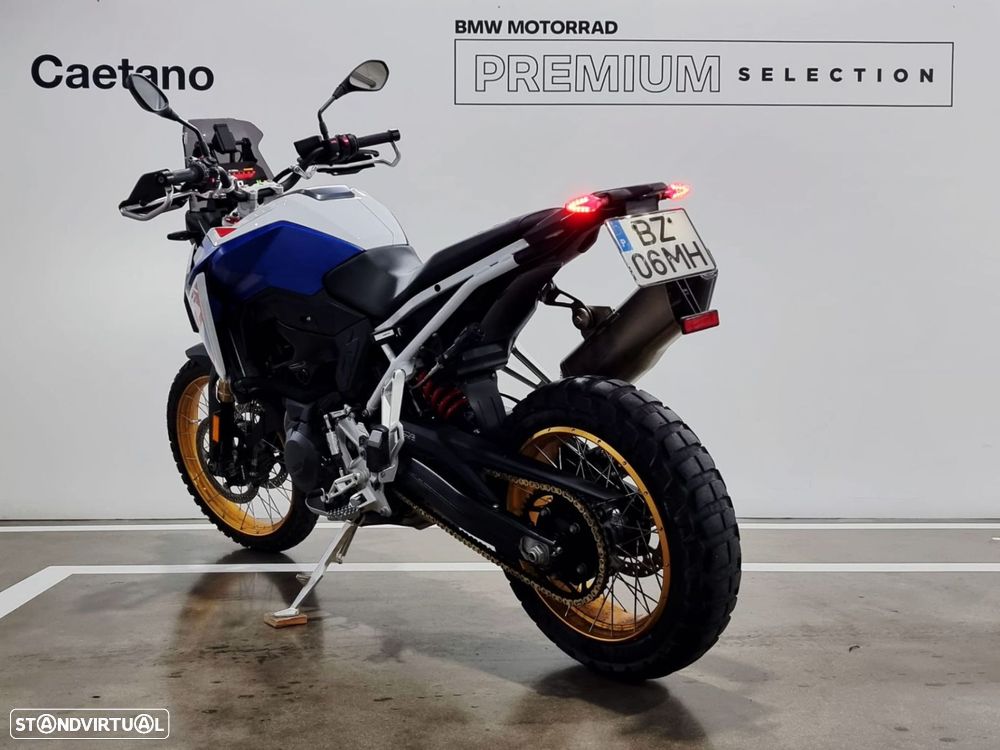 BMW F 900 GS 900 GS Trophy - 8