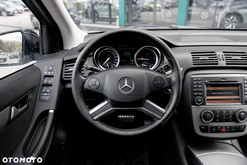 Mercedes-Benz Klasa R 350 CDI 4-Matic - 19