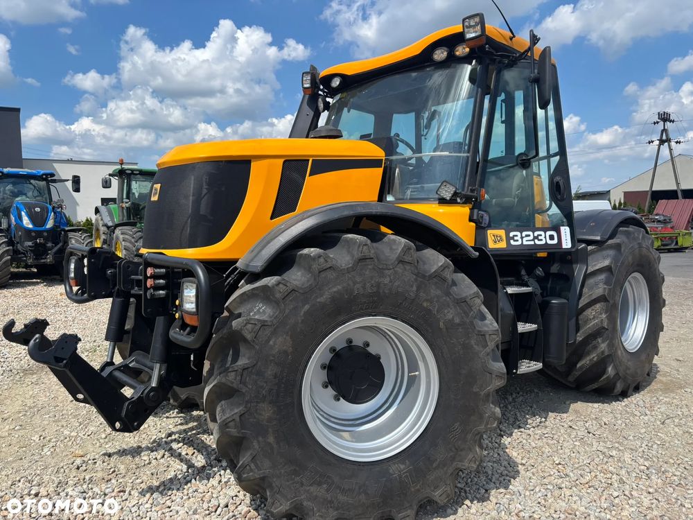 JCB Fastrac 3230 - 2