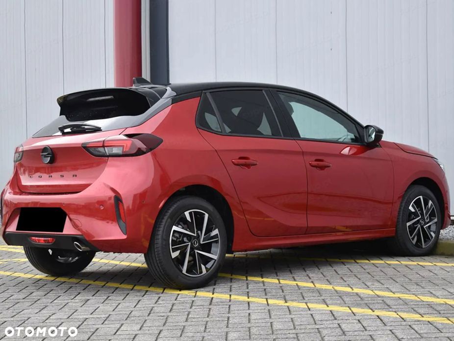 Opel Corsa 1.2 T mHEV GS eDCT - 4