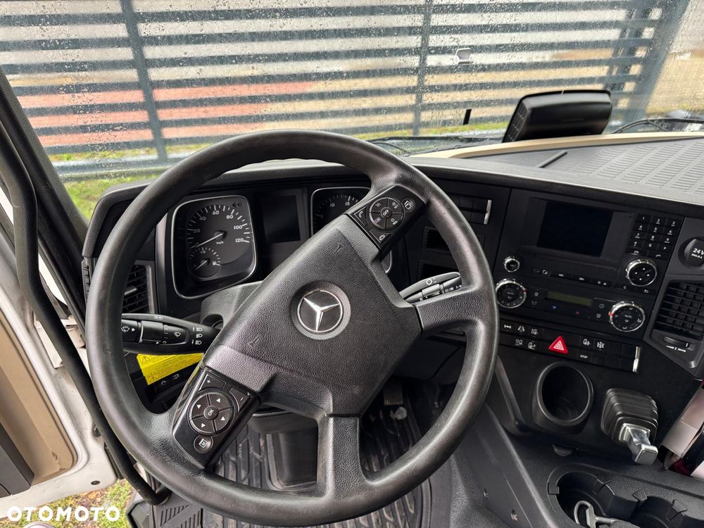 Mercedes-Benz Actros Lohr - 17