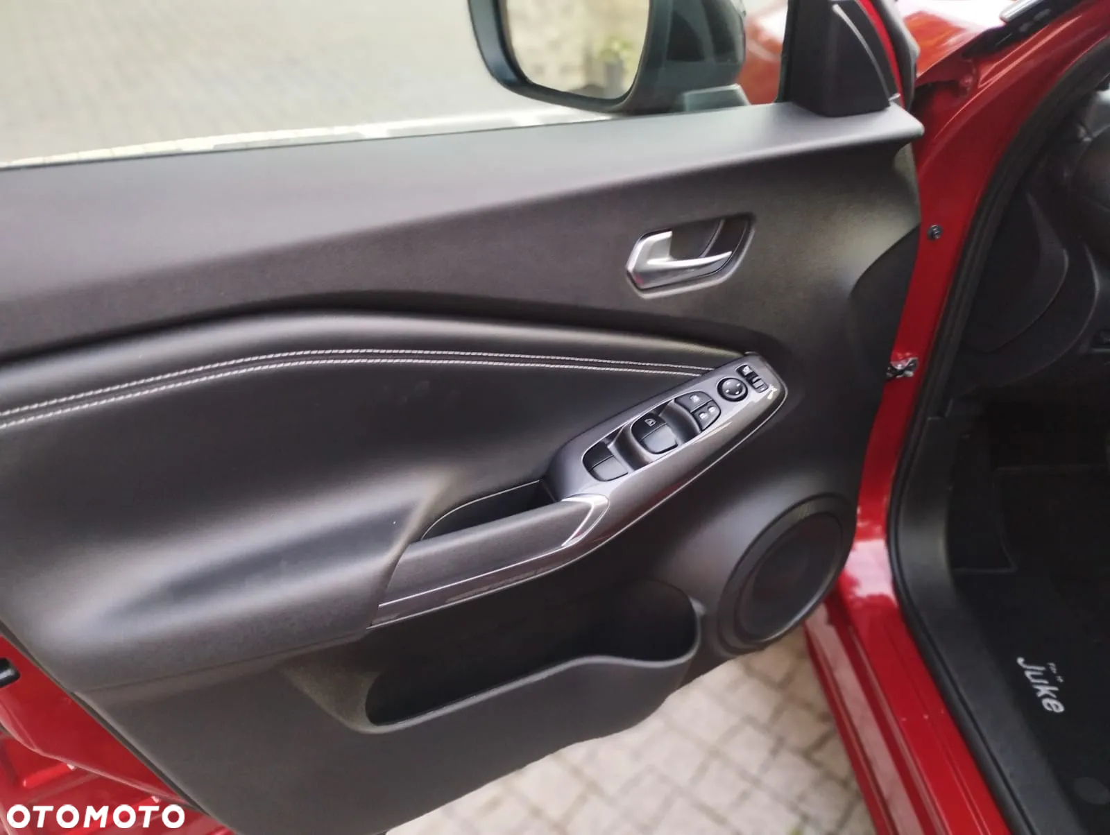 Nissan Juke 1.6 Hybrid 4AMT Premiere Edition - 12