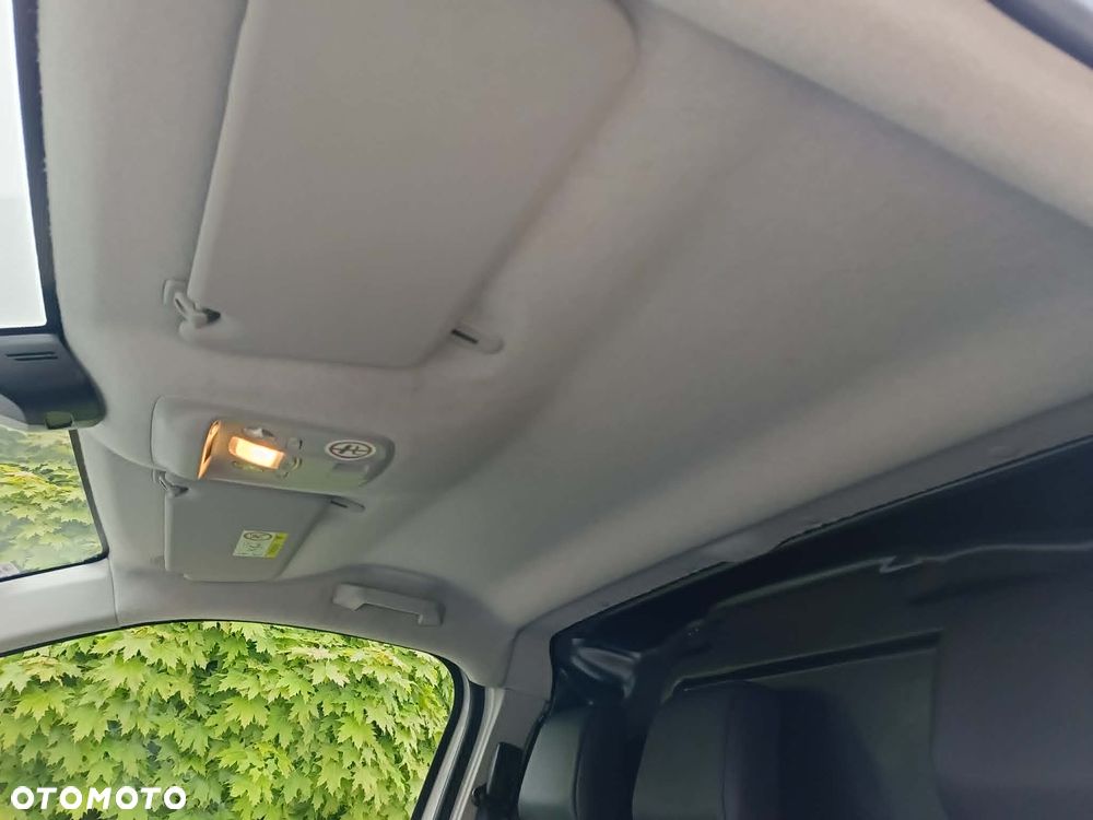 Opel VIVARO - 26