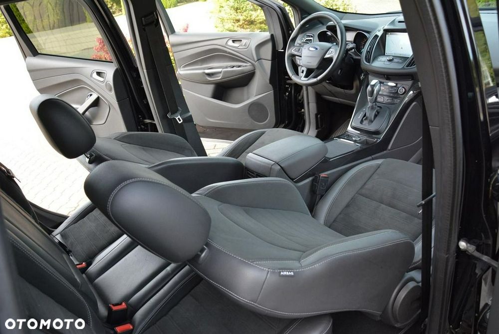Ford Kuga 2.0 TDCi 4x4 ST-Line - 17