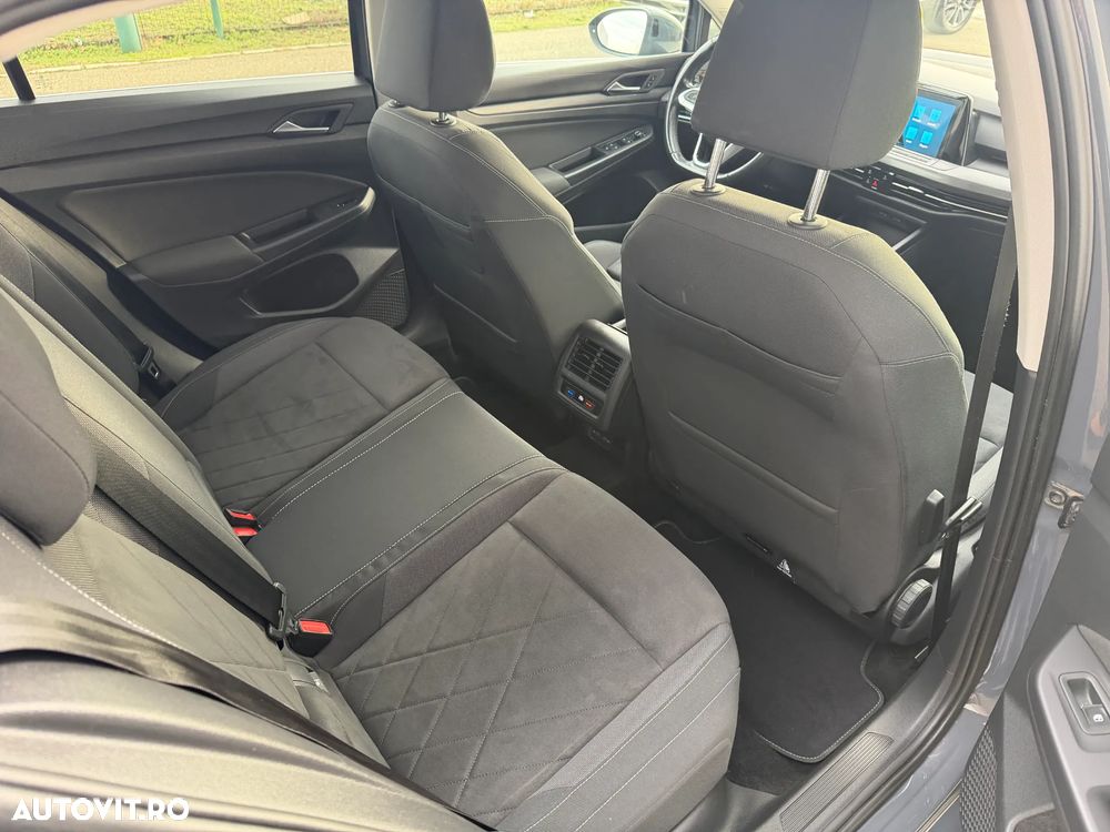 Volkswagen Golf 2.0 TDI 150CP DSG Style - 30