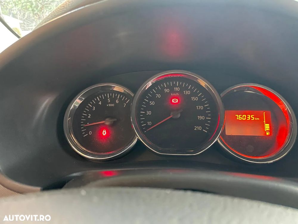 Dacia Sandero - 9