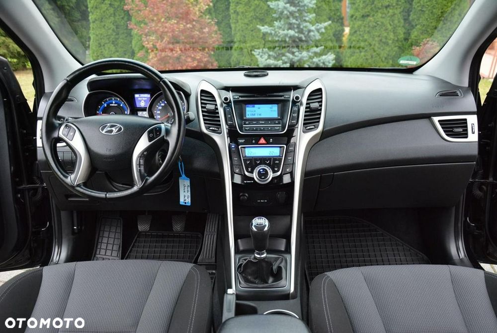 Hyundai i30 1.6 CRDi Comfort - 22