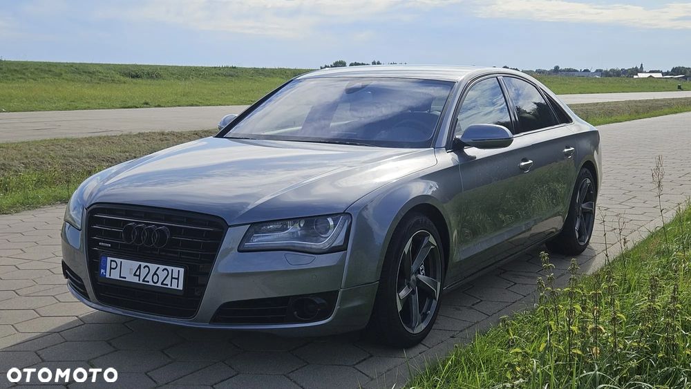 Audi A8 4.2 FSI Quattro - 2