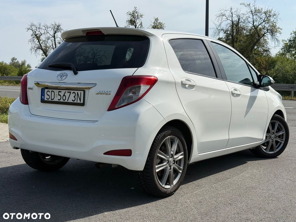 Toyota Yaris 1.33 Luna - 5