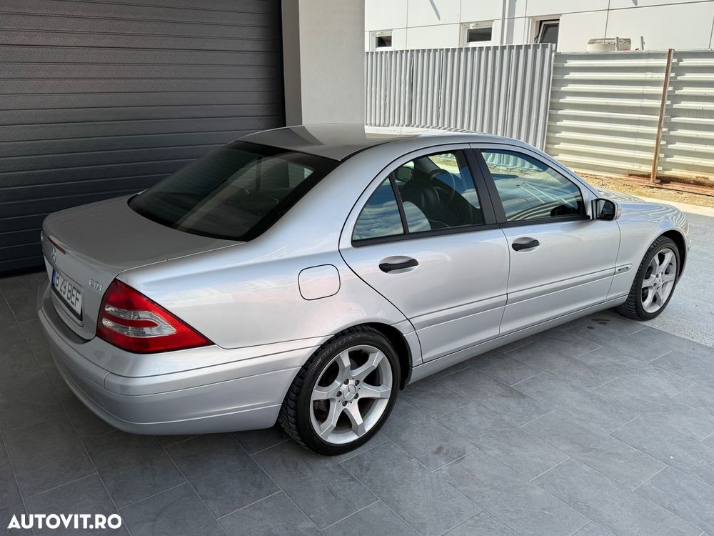 Mercedes-Benz C 200 CDI Classic - 4