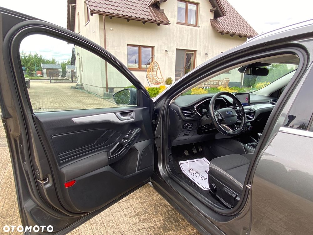 Ford Focus 1.5 EcoBlue Start-Stopp-System COOL&CONNECT - 25