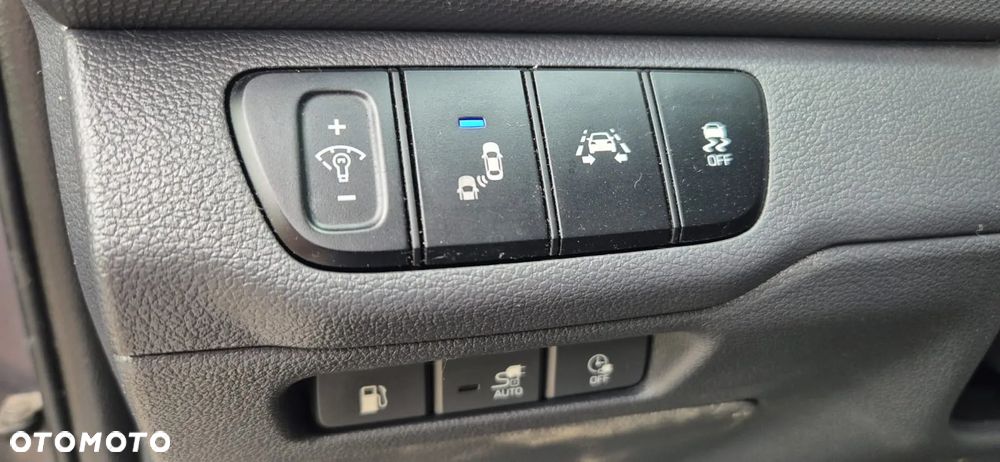 Hyundai IONIQ plug-in hybrid Platinum - 21