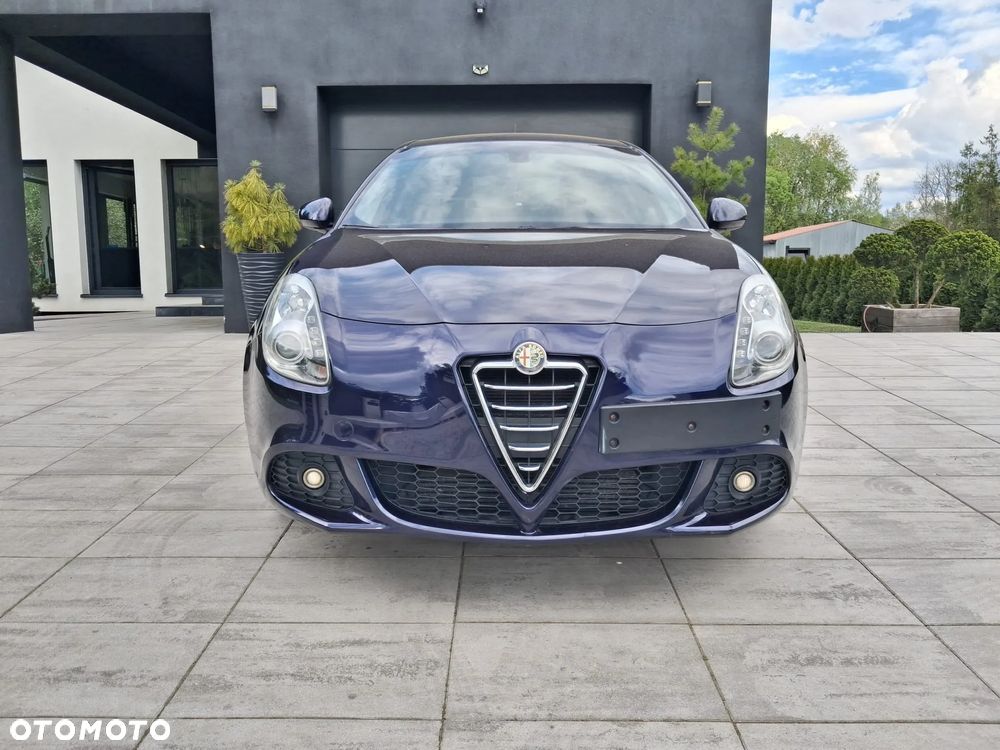 Alfa Romeo Giulietta - 1