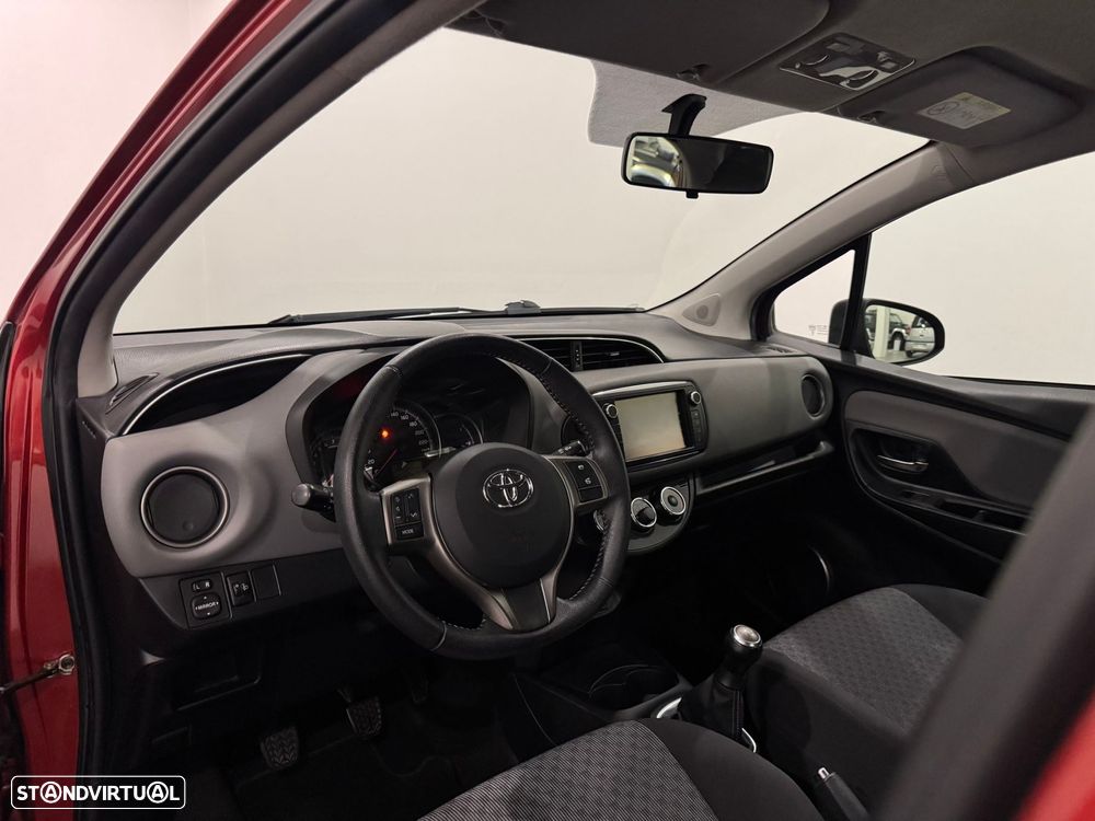 Toyota Yaris 1.0 VVT-i Comfort +PS Style +P.Techno - 6