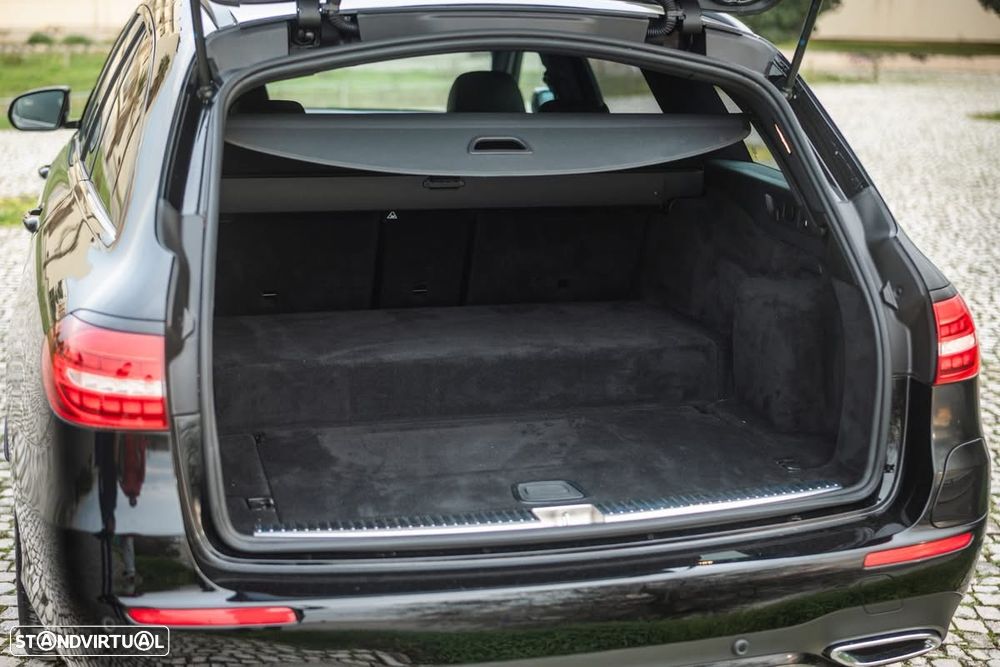 Mercedes-Benz E 300 de 9G-TRONIC AMG Line - 45