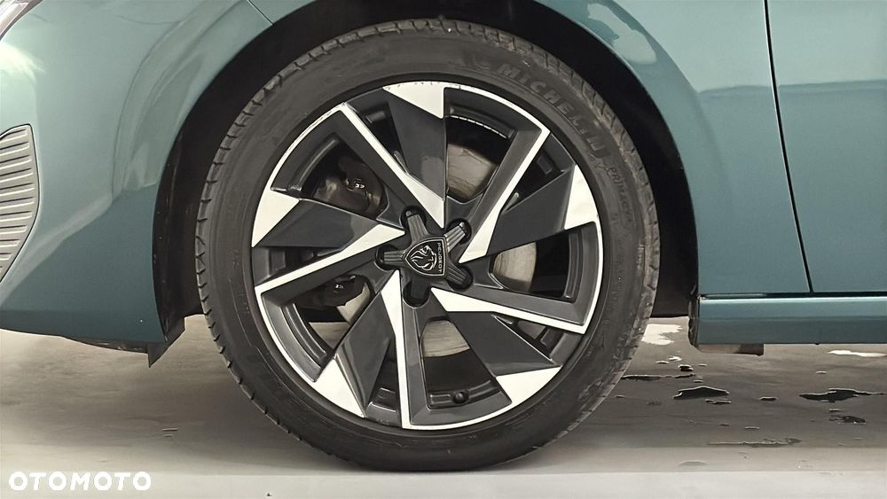 Peugeot 308 1.5 BlueHDi Allure Pack S&S - 20