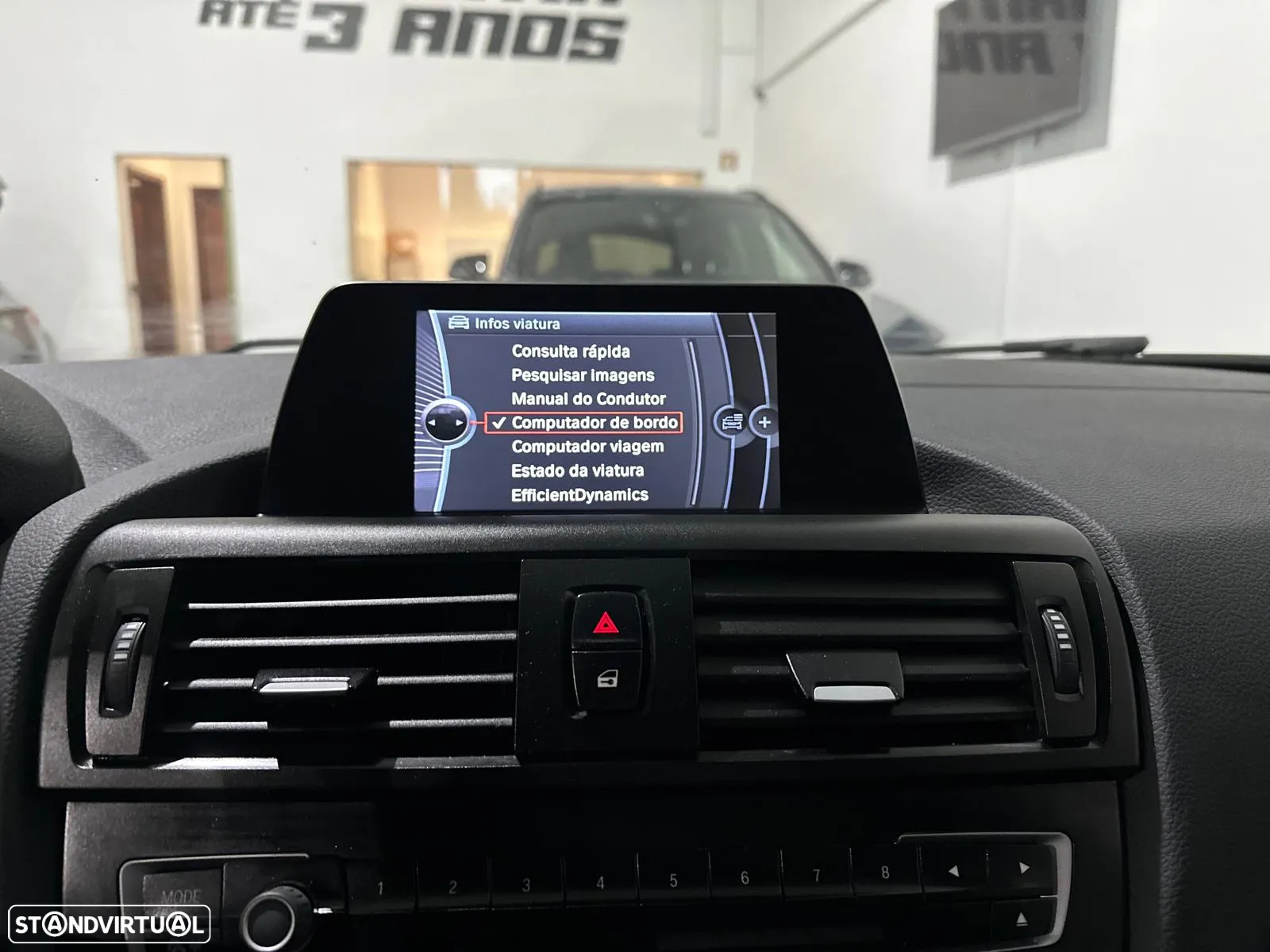 BMW 118 d Pack M - 42