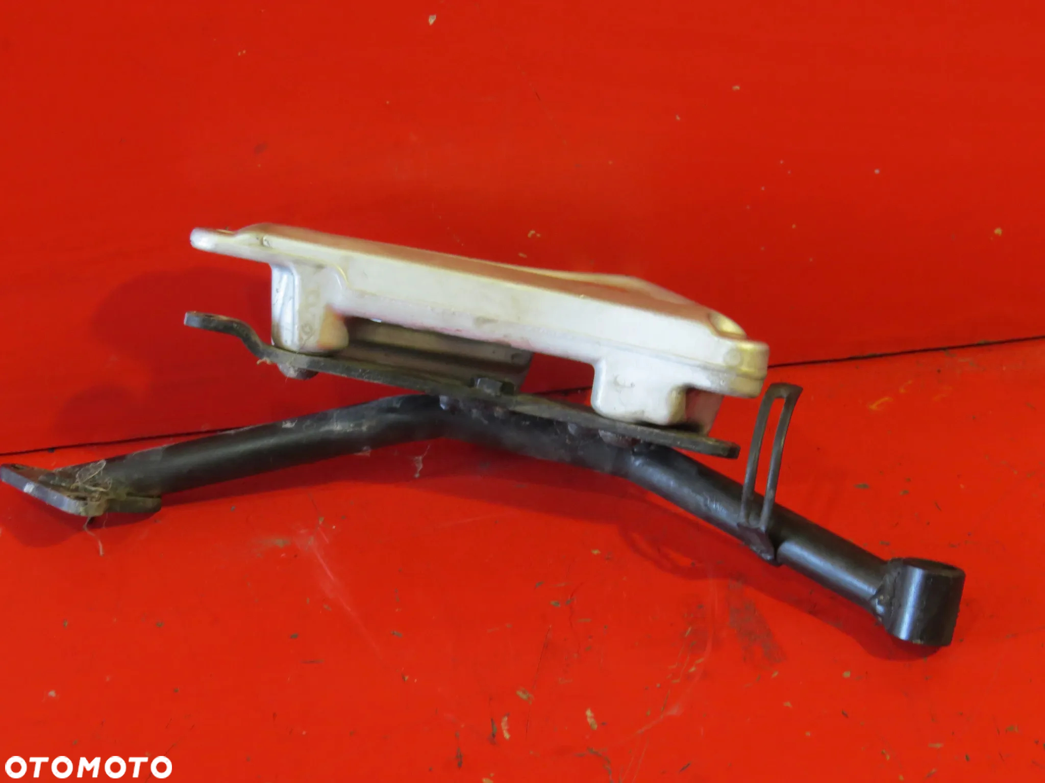 GILERA NEXUS 500 NEXUS500 2012 mocowanie zawieszenia uchwyt amortyzatora - 2
