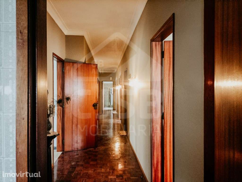 Moradia T5 com Comércio em Coruche - Grande imagem: 3/60