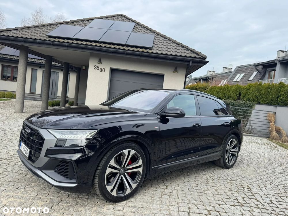 Audi Q8 - 2