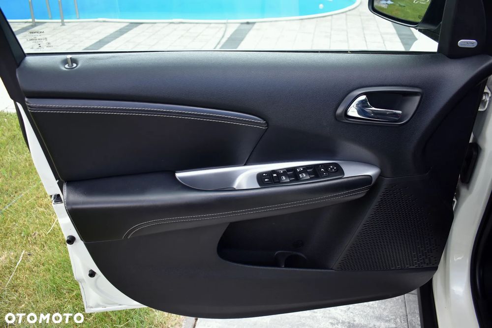 Fiat Freemont 2.0 Multijet 16V DPF Automatik Allrad Black Code - 22