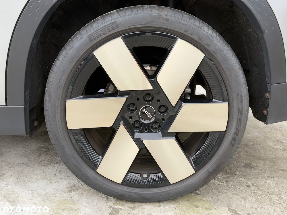 MINI Countryman C mHEV Linia Essential - 22