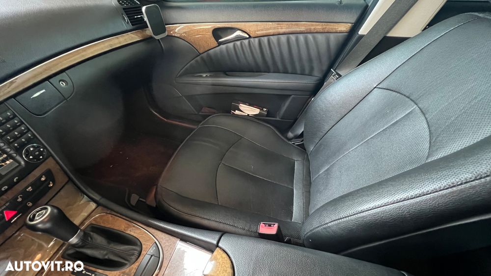 Mercedes-Benz E 320 CDI 4MATIC Automatik - 10