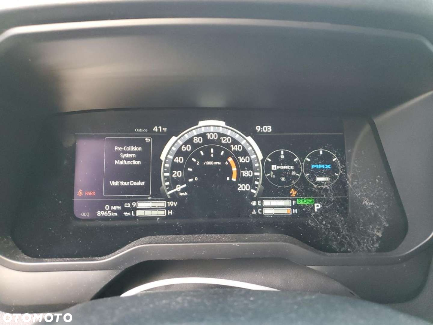 Toyota Sequoia - 5