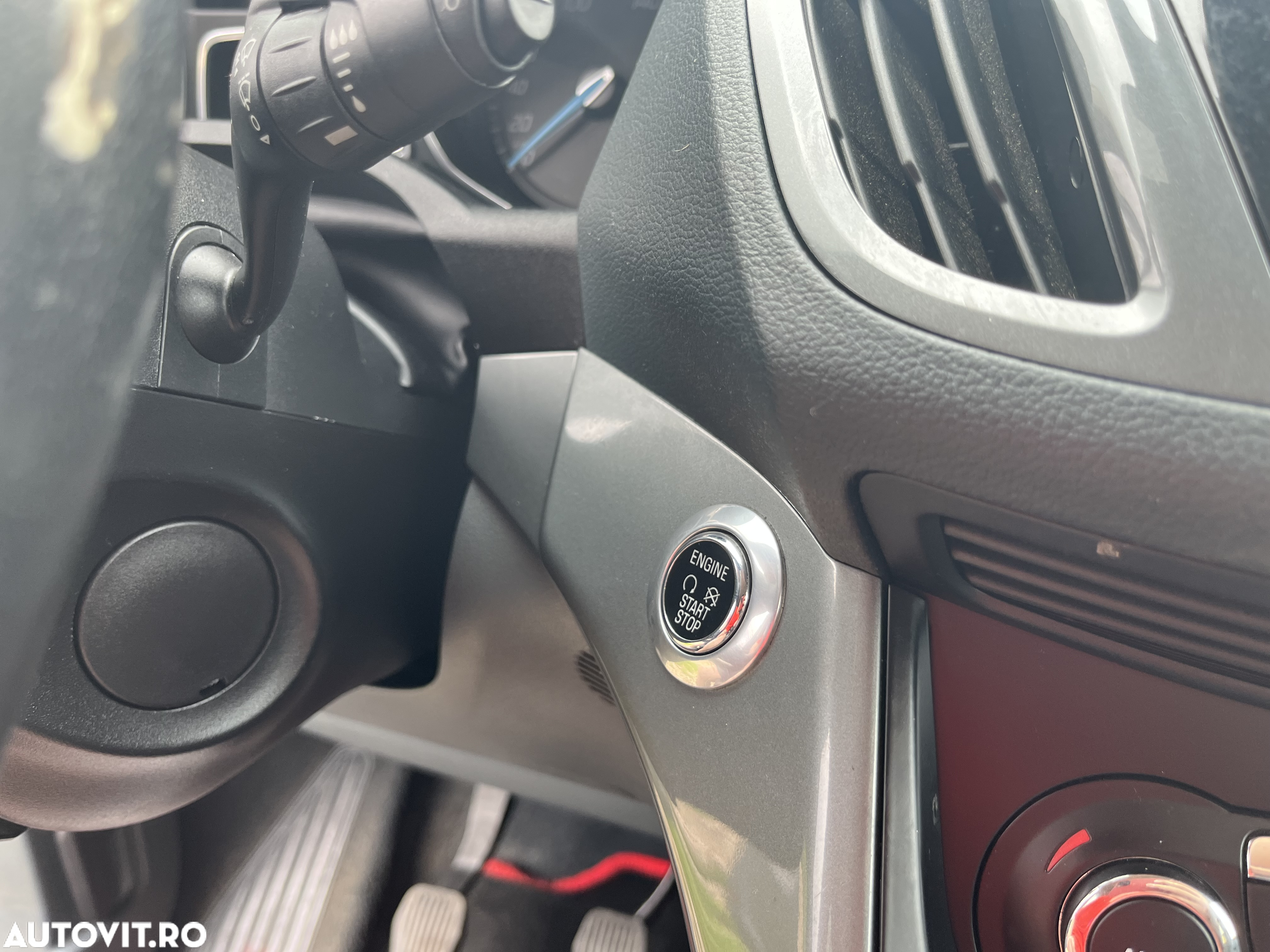Ford C-Max 1.6 TDCi Start-Stop-System Champions Edition - 13