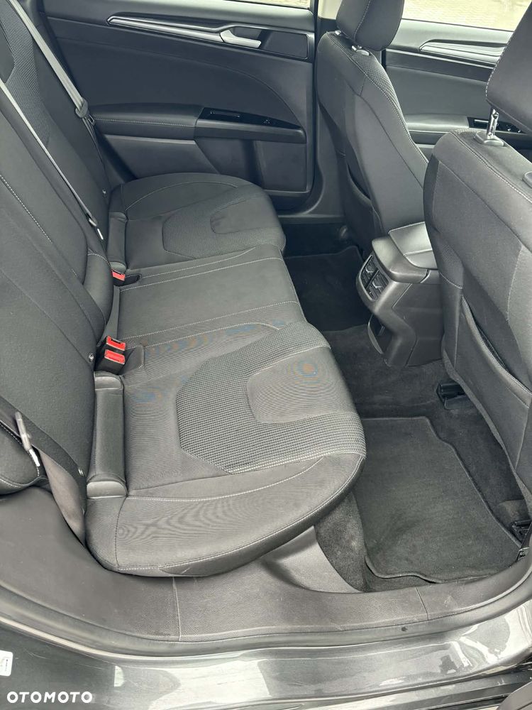 Ford Mondeo 2.0 EcoBlue Titanium - 11