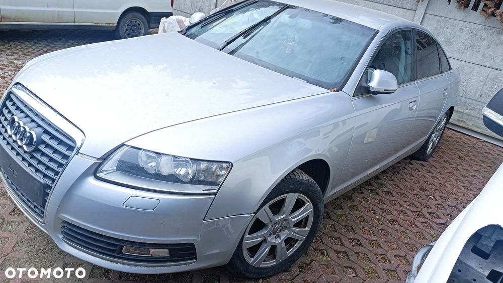 AUDI A6 2,0 TDI 2010 r. ANGLIK - 2