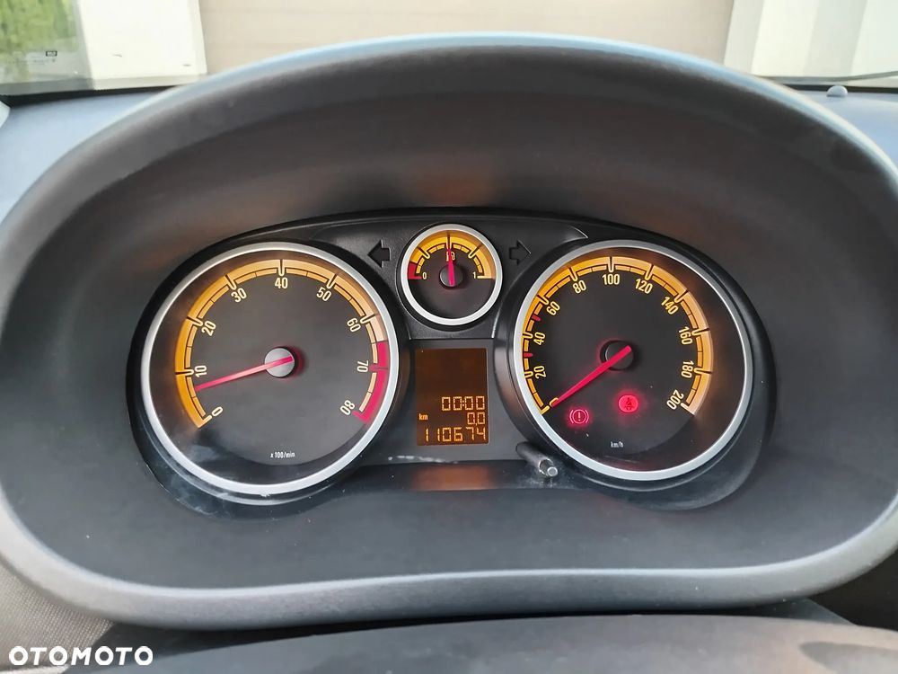 Opel Corsa 1.4 16V Edition 111 Jahre - 12