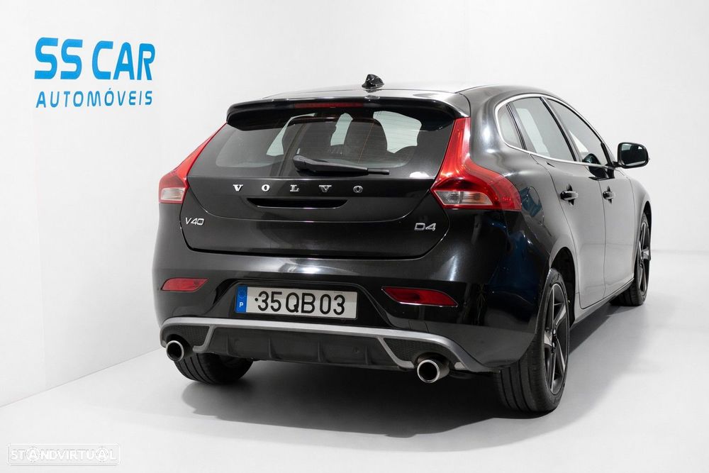 Volvo V40 2.0 D4 R-Design - 3
