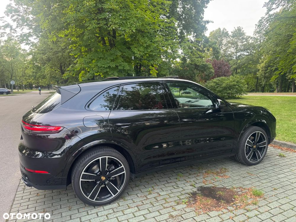 Porsche Cayenne Platinum Edition - 3