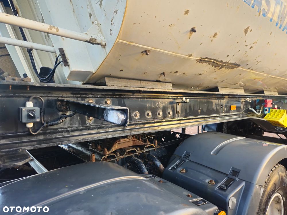 Schwarzmuller hks 2 osiowa aluminiowa - 15