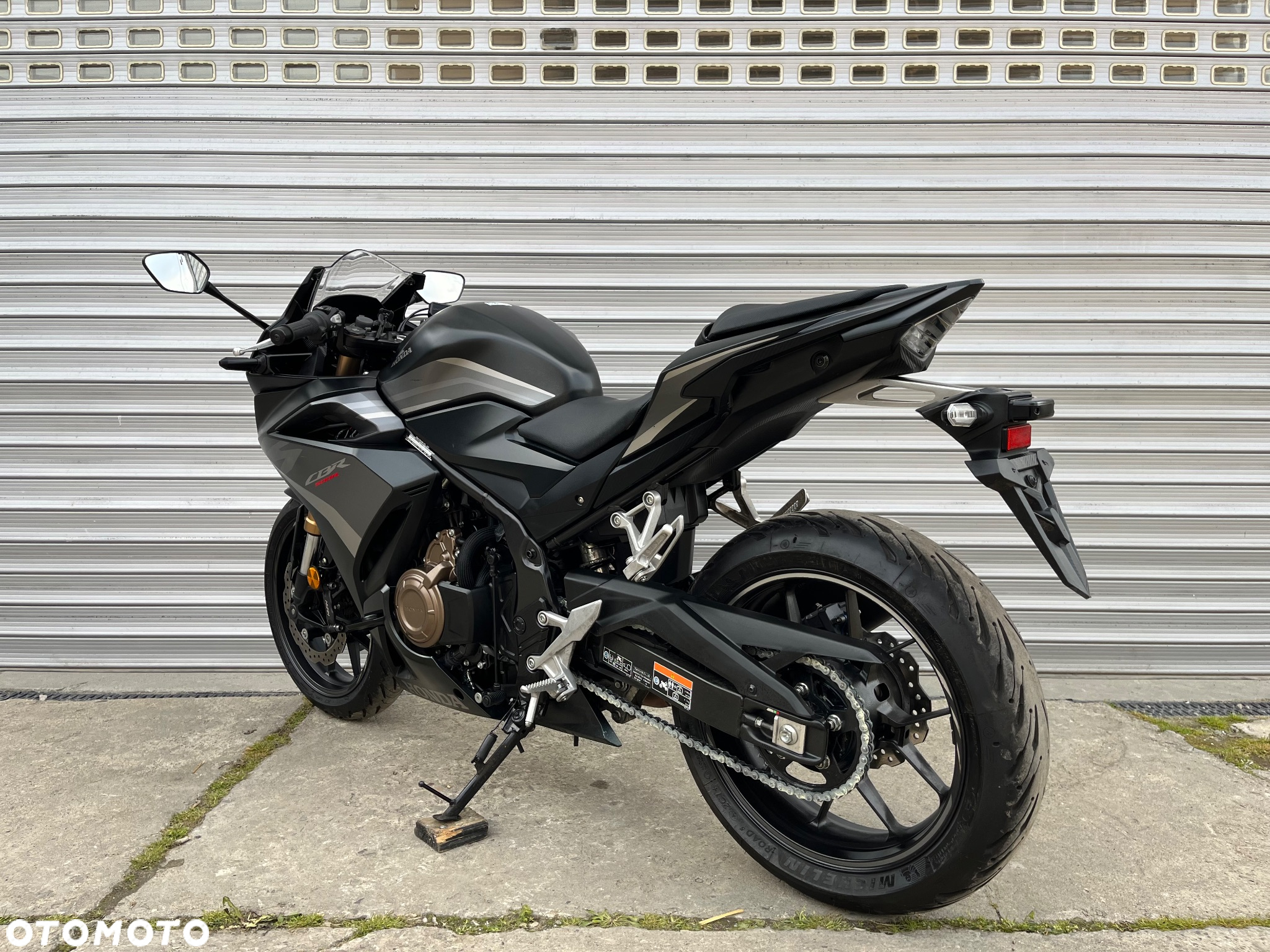 Honda CBR - 8